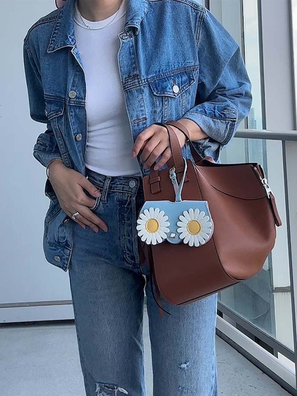 Cute Daisy Sunglasses Case & Bag Charm