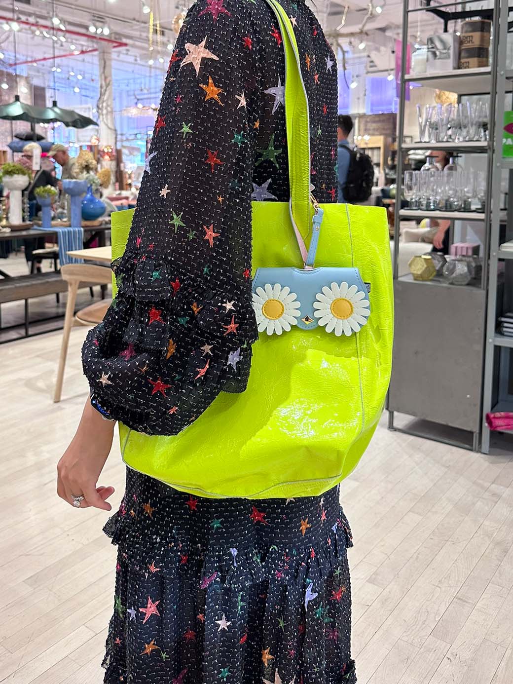 Cute Daisy Sunglasses Case & Bag Charm
