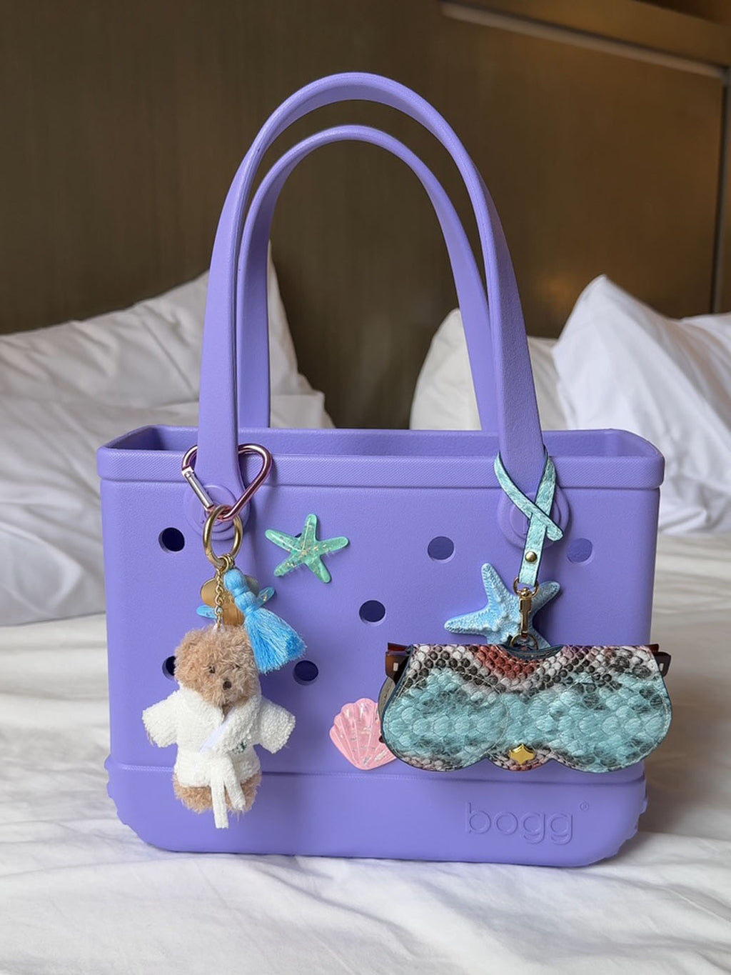 Blue Ombre Clip-On Sunglasses Case